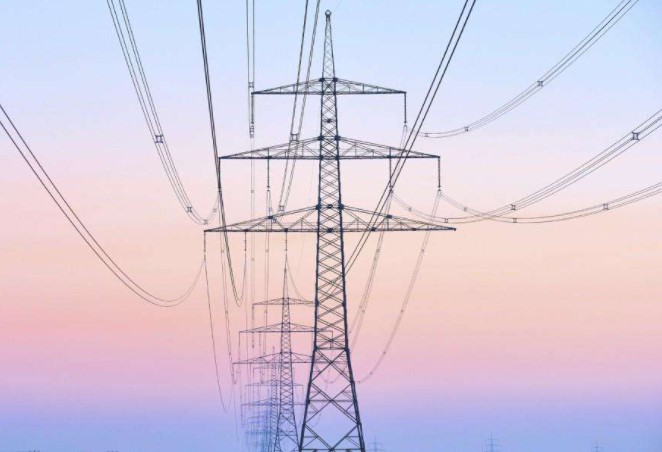 什么是架空電纜，他的優(yōu)點(diǎn)又是什么？